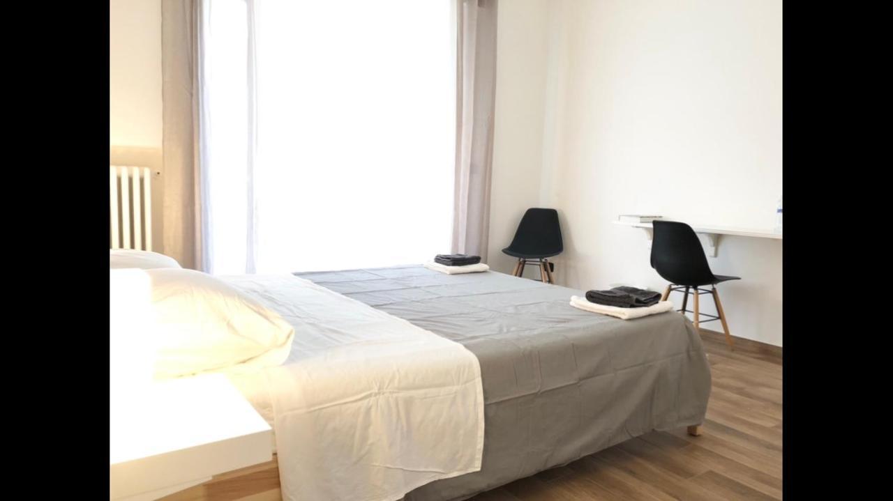 Italien Chic, Camera Con Bagni Condivisi Bari Bagian luar foto